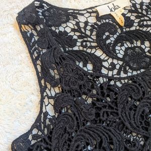 Lola Lace Black Crop Top